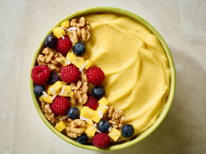 Tropical Mango, Walnut and Turmeric Smoothie Bowl