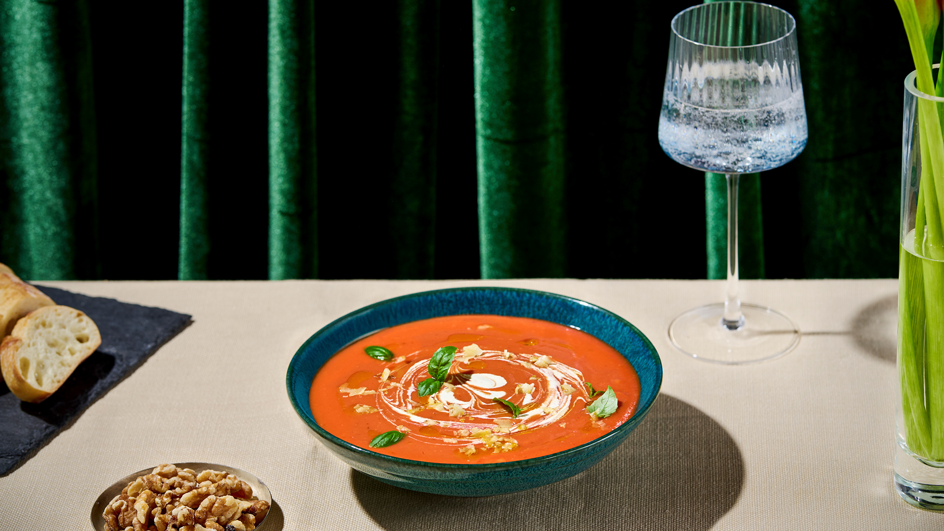 Cozy Up to Fall: Feel-Good Flavors & Seasonal Comforts