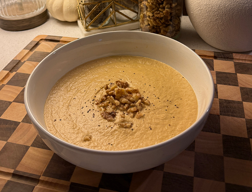 Walnut & Cauliflower Soup
