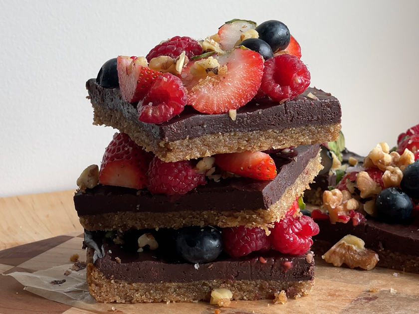 Walnut-Crusted Dark Chocolate Bars